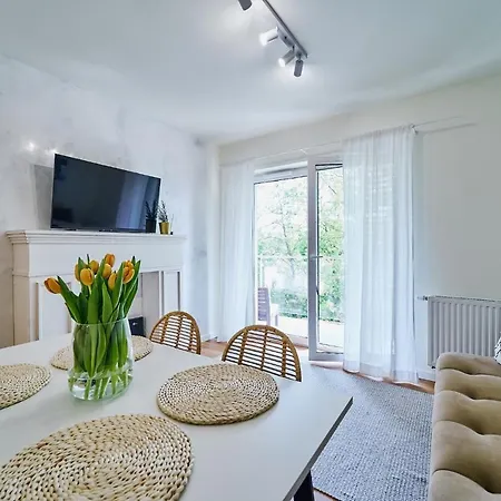 Blanca Polanica-zdrój, * Polanica-Zdrój